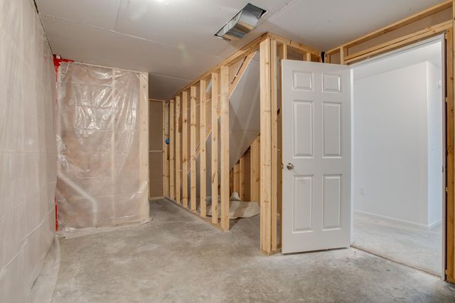 10126 Burgundy Drive, Horace, ND 58047