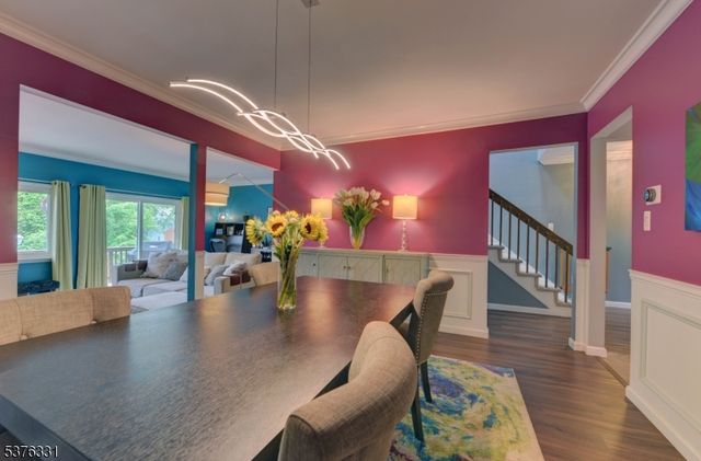 11 Brookside Hts, Wanaque Boro, NJ 07465