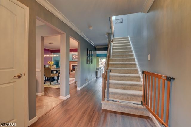 11 Brookside Hts, Wanaque Boro, NJ 07465