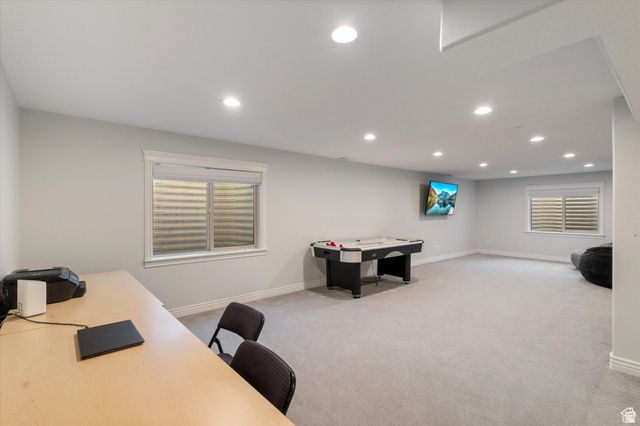 977 W WHITE WULFF DR, Bluffdale, UT 84065