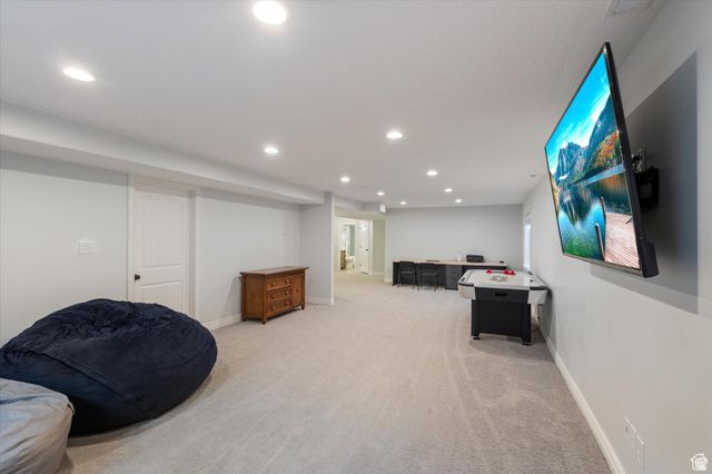 977 W WHITE WULFF DR, Bluffdale, UT 84065