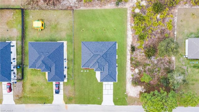 3222 58th ST W, Lehigh Acres, FL 33971