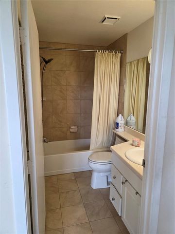 115 112TH AVENUE NE 1024, St Petersburg, FL 33716