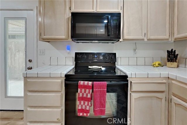 1947 Shadow Park Dr., Turlock, CA 95380