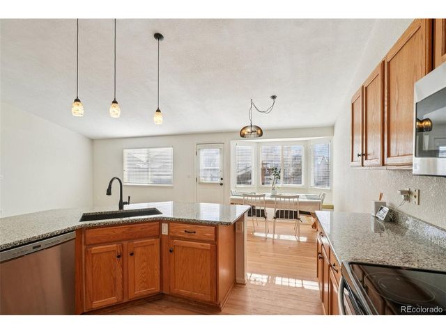 11152 W Crestline Dr, Littleton, CO 80127