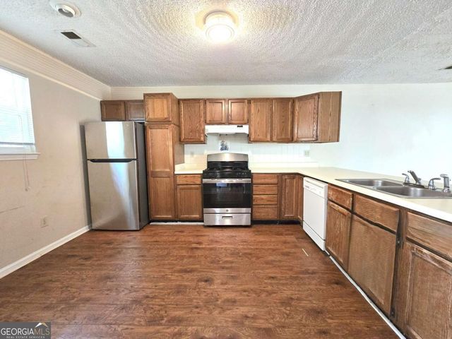 227 Quail Run, Roswell, GA 30076