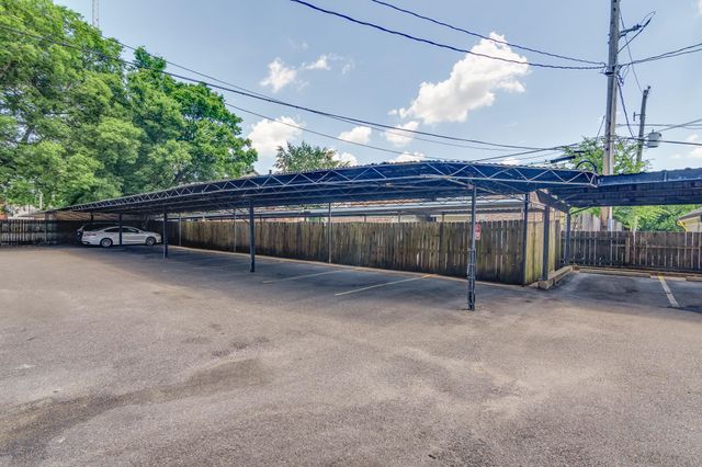 210 S MCLEAN BLVD S # 12, Memphis, TN 38104