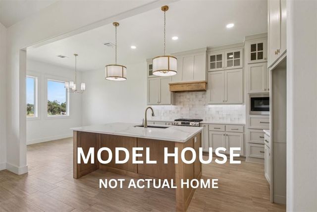 1169 Wolf Creek Drive, Blanchard, OK 73010