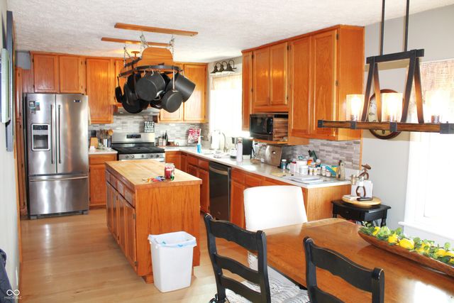 5284 W County Road 200 S, Danville, IN 46122