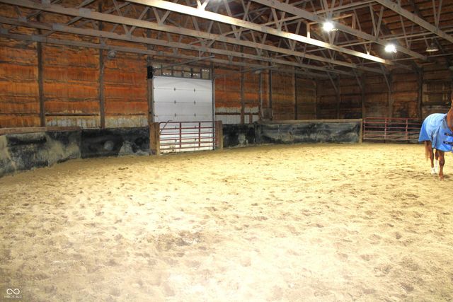 5284 W County Road 200 S, Danville, IN 46122