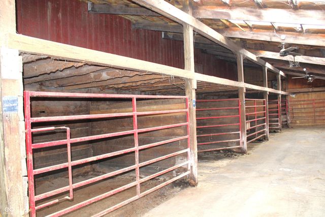 5284 W County Road 200 S, Danville, IN 46122