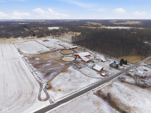 5284 W County Road 200 S, Danville, IN 46122