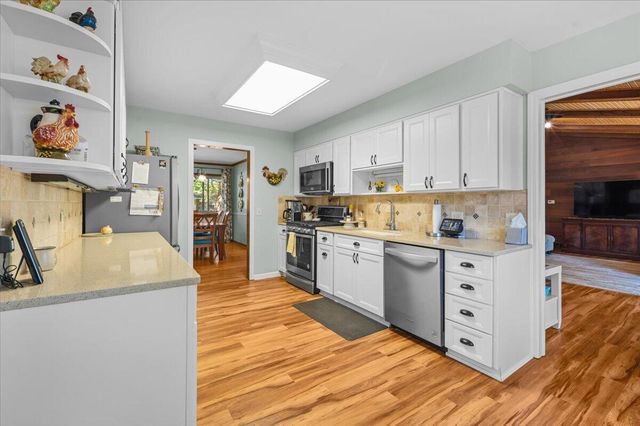 3666 Aaron Avenue SW, Grandville, MI 49418