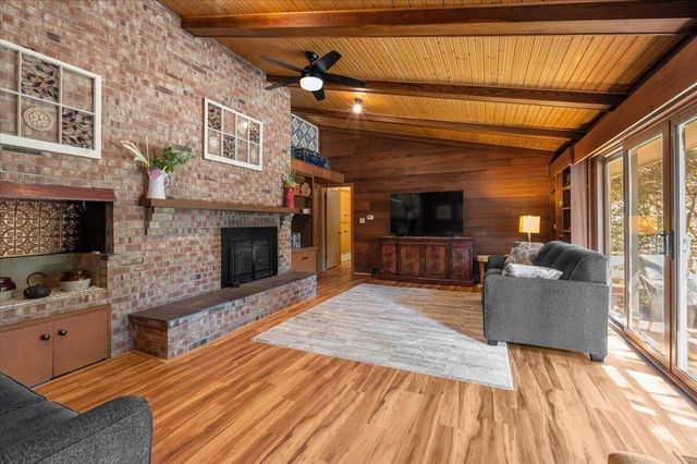 3666 Aaron Avenue SW, Grandville, MI 49418