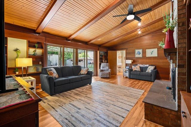 3666 Aaron Avenue SW, Grandville, MI 49418