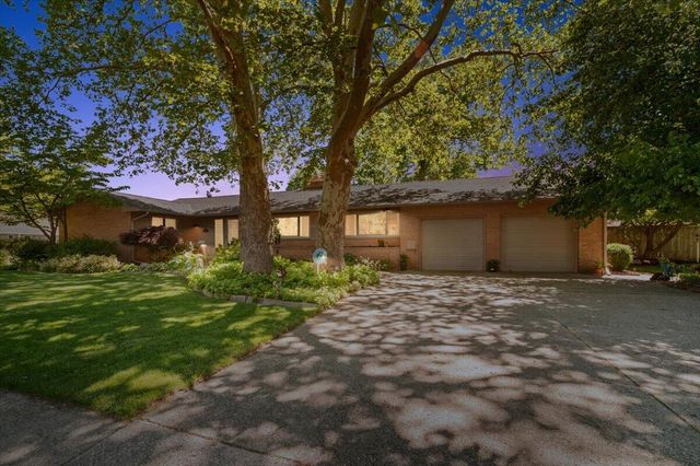 3666 Aaron Avenue SW, Grandville, MI 49418