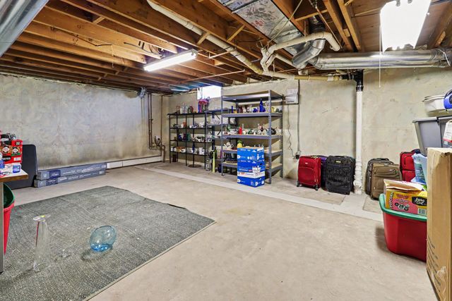 3666 Aaron Avenue SW, Grandville, MI 49418