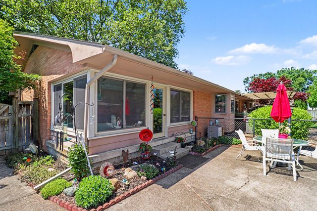 3666 Aaron Avenue SW, Grandville, MI 49418
