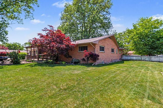 3666 Aaron Avenue SW, Grandville, MI 49418
