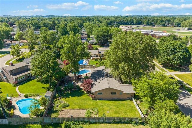3666 Aaron Avenue SW, Grandville, MI 49418