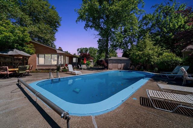 3666 Aaron Avenue SW, Grandville, MI 49418