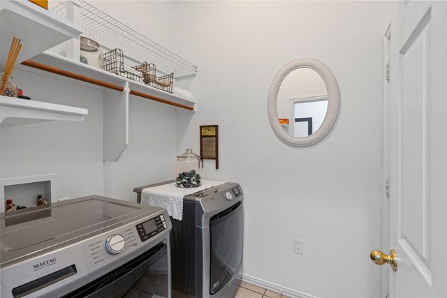 221 Whitestone Way, Weatherford, TX 76085