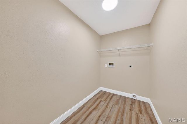 2121 Blossom Lane, Arnold, MO 63010