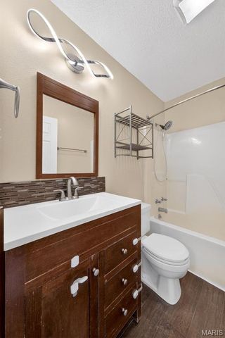 2121 Blossom Lane, Arnold, MO 63010