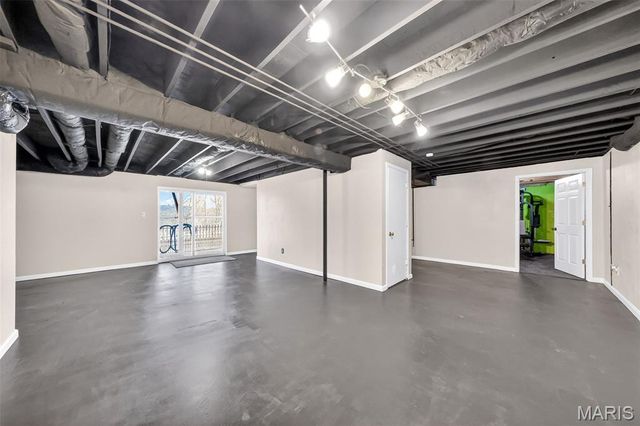 2121 Blossom Lane, Arnold, MO 63010