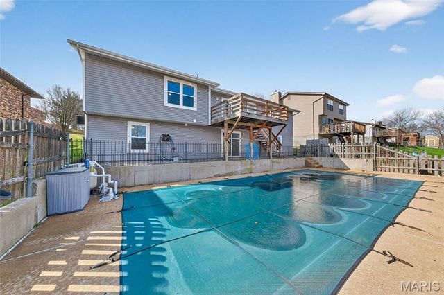 2121 Blossom Lane, Arnold, MO 63010