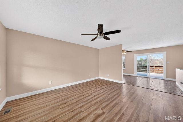 2121 Blossom Lane, Arnold, MO 63010