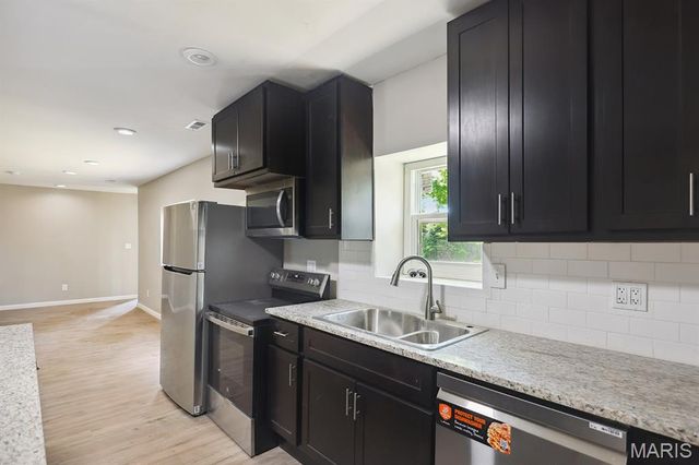 1625 Muriel Drive, St Louis, MO 63138