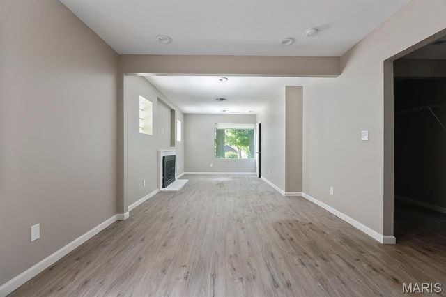 1625 Muriel Drive, St Louis, MO 63138