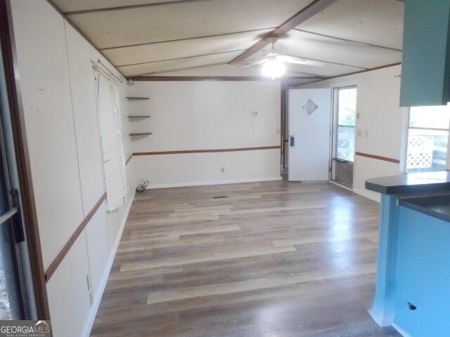 877 Paradise Park Road, Cornelia, GA 30531