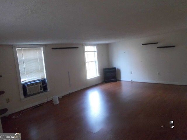 877 Paradise Park Road, Cornelia, GA 30531