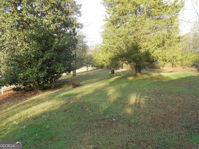 877 Paradise Park Road, Cornelia, GA 30531