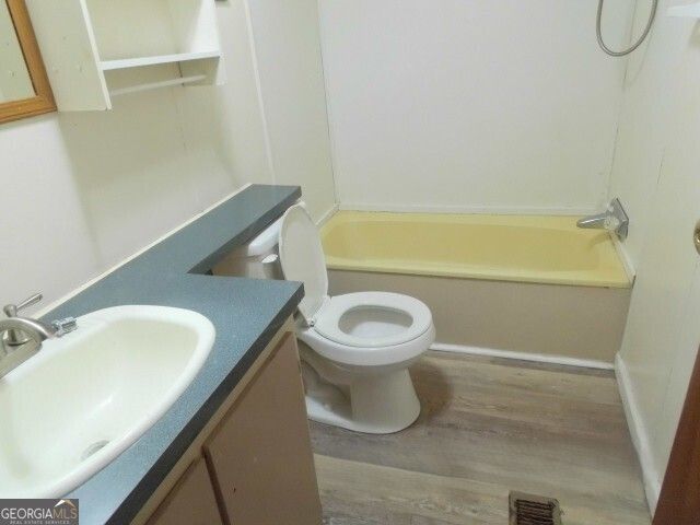 877 Paradise Park Road, Cornelia, GA 30531