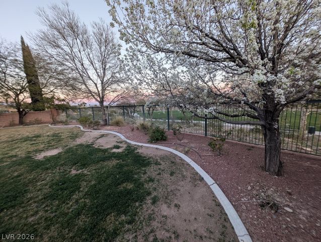 11005 Salford Drive, Las Vegas, NV 89144