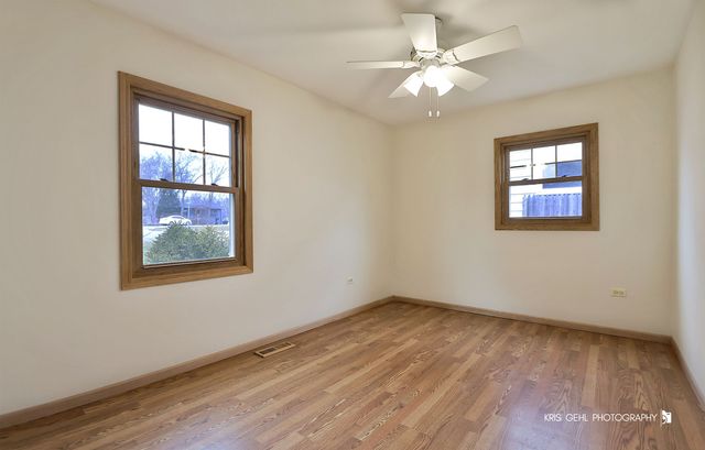 315 Oakwood Drive, Antioch, IL 60002