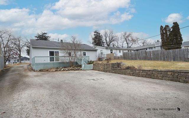 315 Oakwood Drive, Antioch, IL 60002