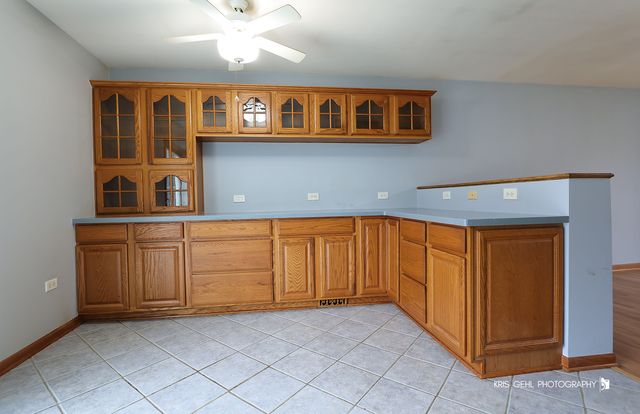 315 Oakwood Drive, Antioch, IL 60002