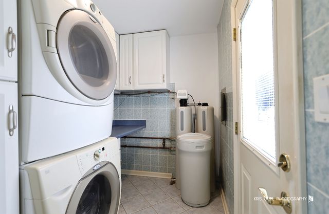 315 Oakwood Drive, Antioch, IL 60002