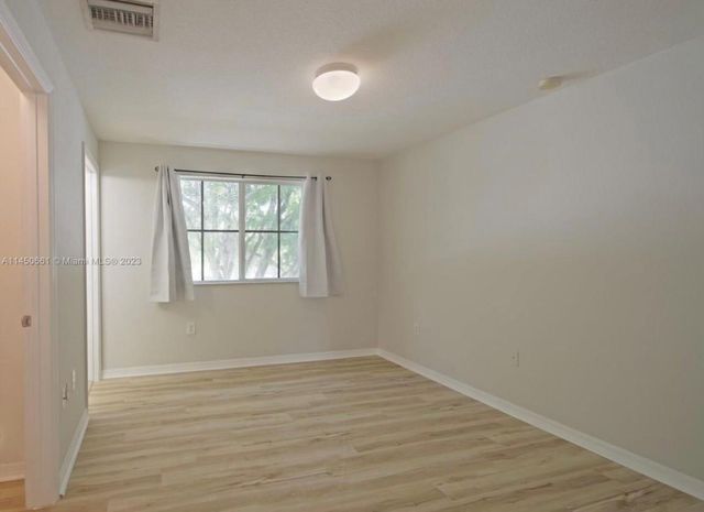 6030 SW 19th Place, North Lauderdale, FL 33068