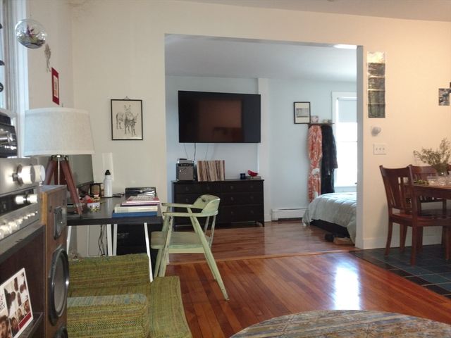 26 Hingham 2, Cambridge, MA 02138