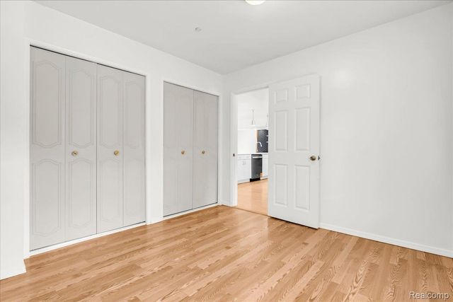 1933 Tamarisk Drive, East Lansing, MI 48823