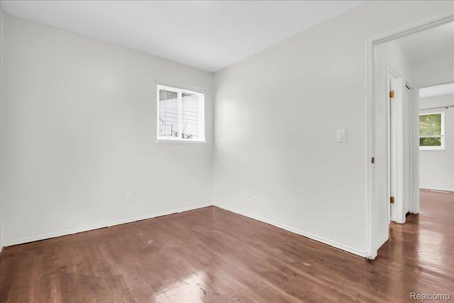 1933 Tamarisk Drive, East Lansing, MI 48823