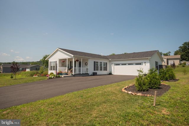 180 EAGLES WATCH S, Bechtelsville, PA 19505