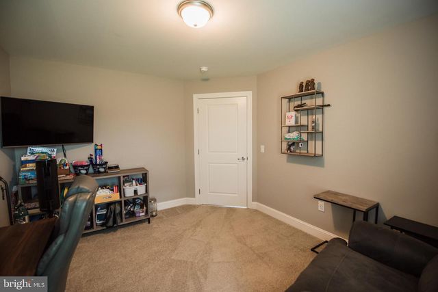 180 EAGLES WATCH S, Bechtelsville, PA 19505