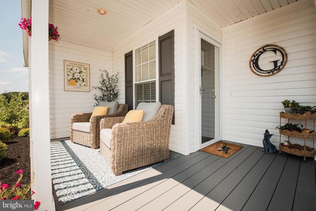 180 EAGLES WATCH S, Bechtelsville, PA 19505