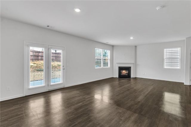 5372 Barberry ave, Oakwood, GA 30566